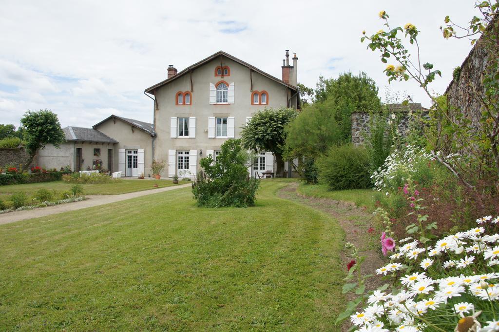 Le Clos De La Muse Saint-Junien Zewnętrze zdjęcie