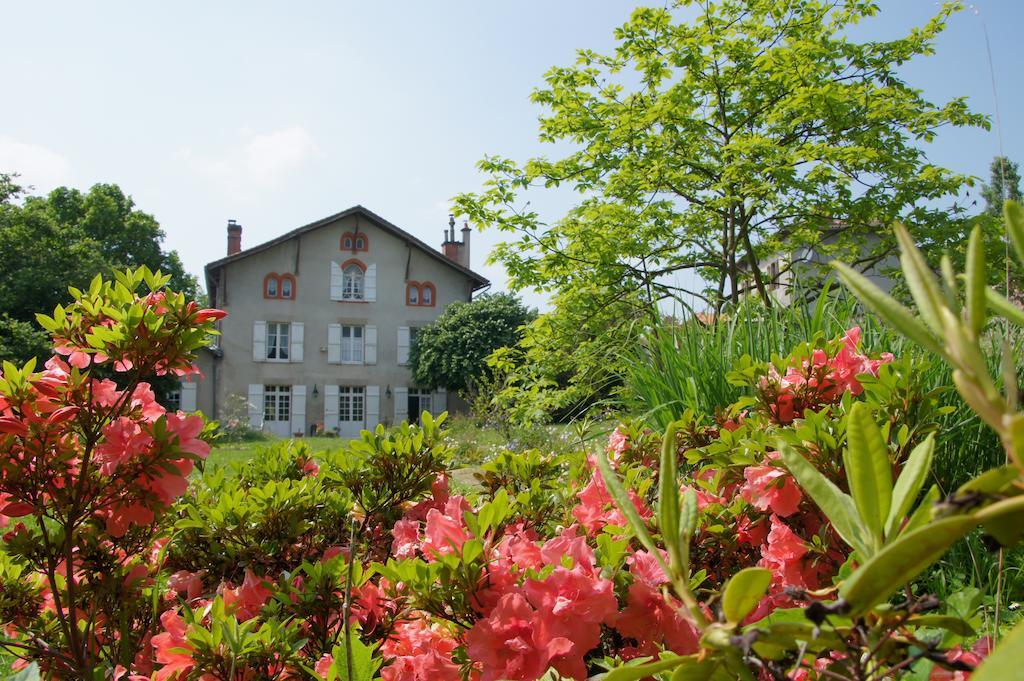 Le Clos De La Muse Saint-Junien Zewnętrze zdjęcie