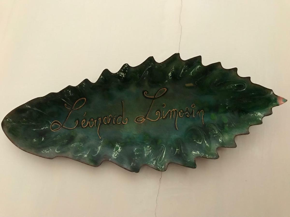 Le Clos De La Muse Saint-Junien Zewnętrze zdjęcie